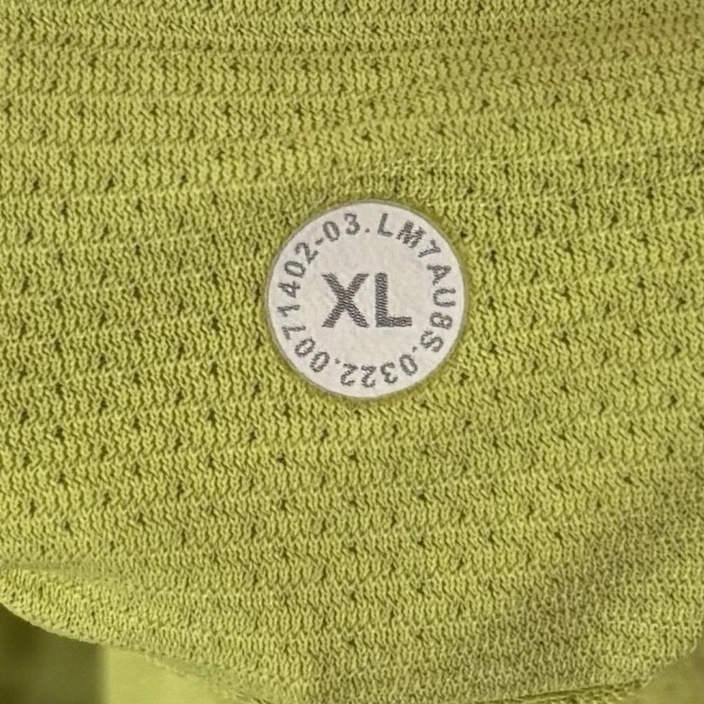Lululemon x Barry's Wasabi Running Shorts Reflective Perforated Lime XL